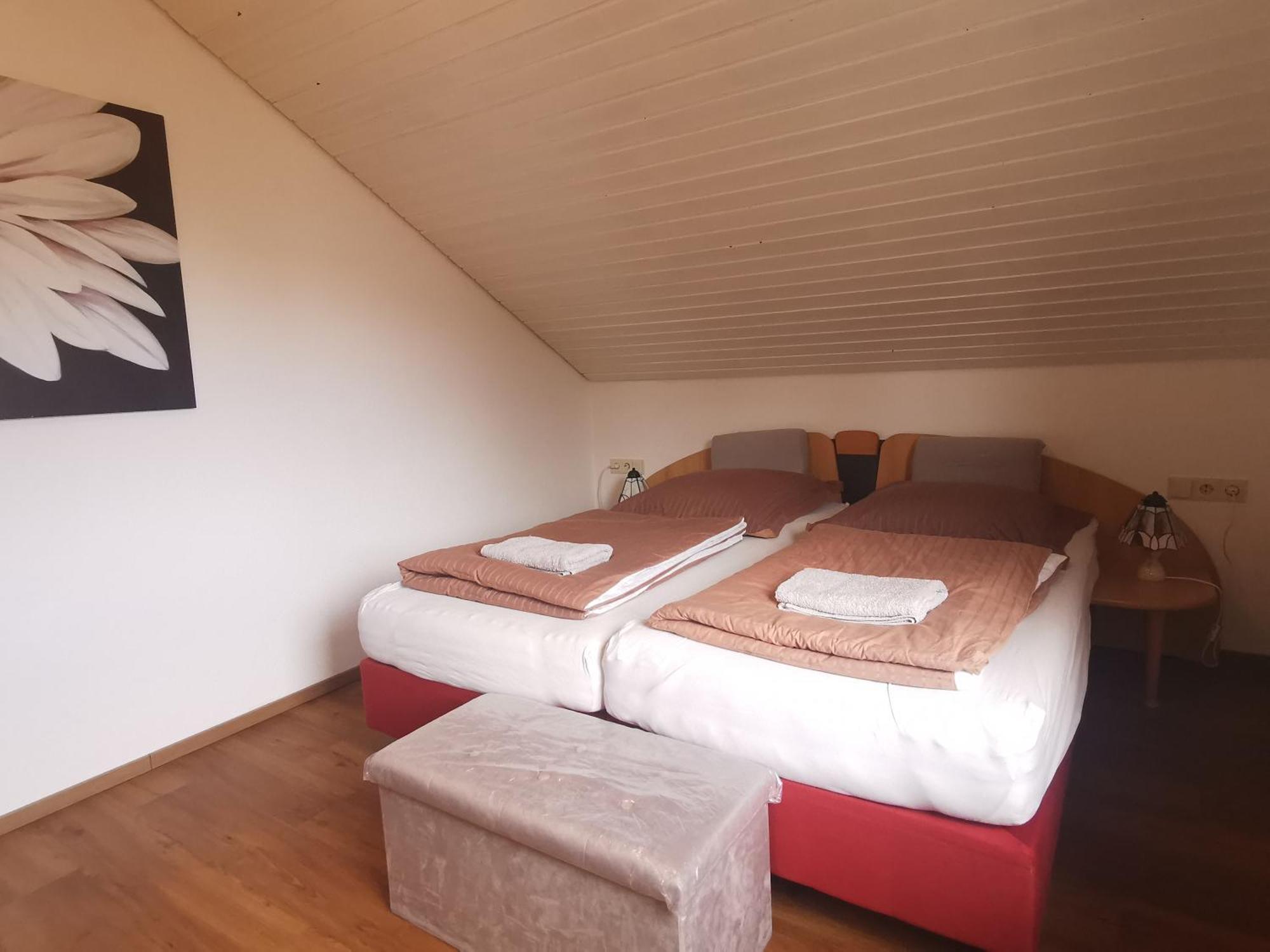 Ferienwohnung Magnolie in Langenargen Zimmer foto